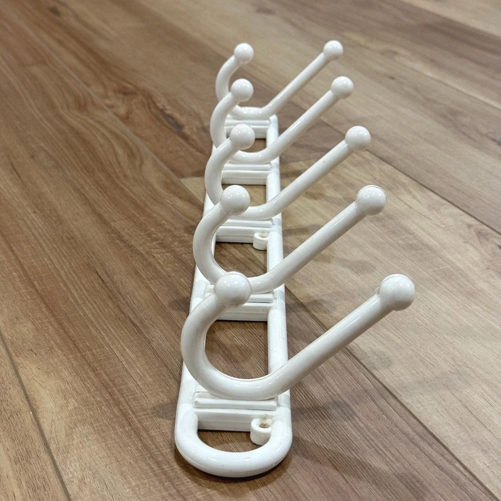 Vintage 1980s Yaffa Basic Line Hook Rack: White Plastic, 5 Double Hooks